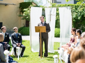 12-06-02-wedding-laurarobin-181